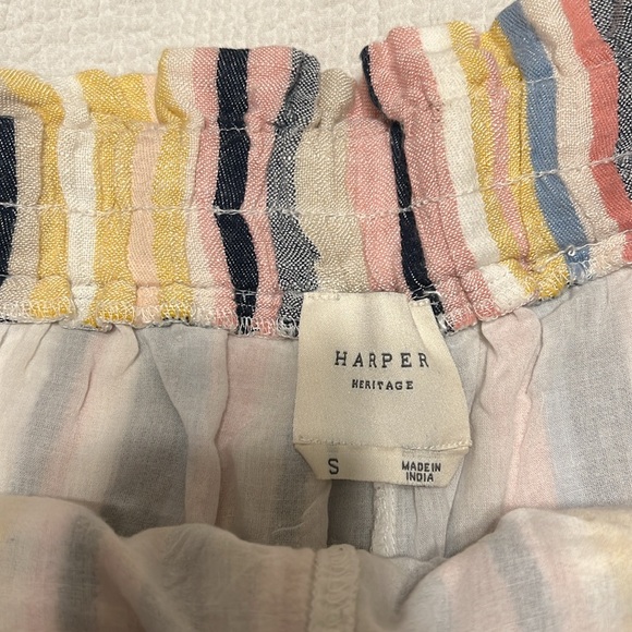 Colorful striped shorts - Picture 2 of 3